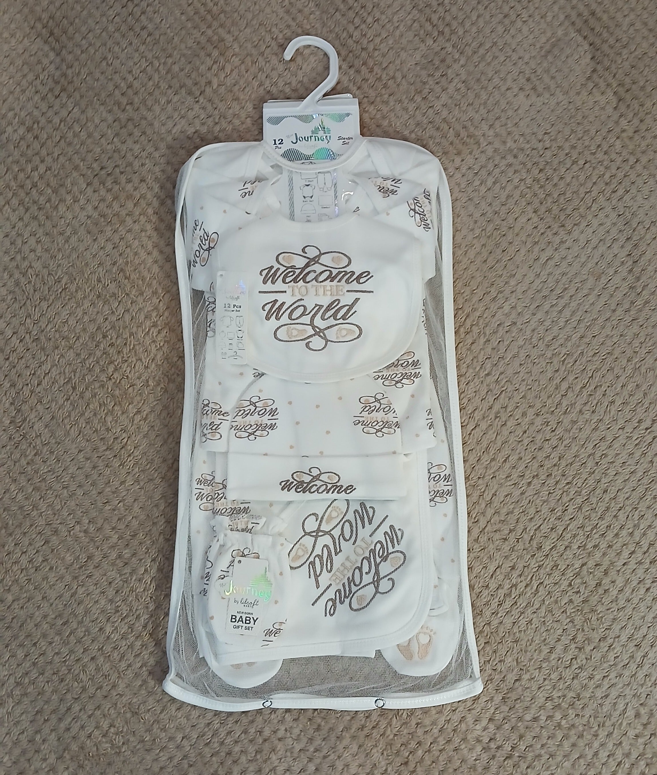 Welcome to the World – 12 Piece Baby Gift Set
