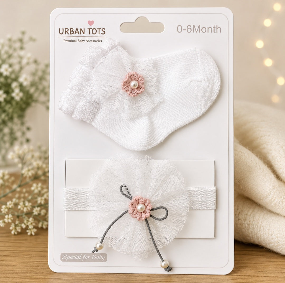 Head Band and Socks Set (0 to 6 Months)